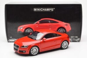 Audi TT 8J Rouge Métallique Minichamps 1:18 100015021 Métal Moulé — image 8 sur 8