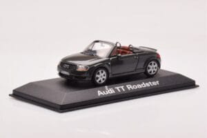 Audi TT 8N Roadster Gris Minichamps 1:43 430017235 Métal Moulé — image 2 sur 4