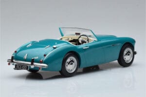 Austin-Healey 3000 Mk1 Roadster Norev 1:18 182600 Métal Moulé — image 2 sur 6
