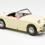 Austin-Healey Sprite Mk I Open Old English Blanc Kyosho 1:18 08953EW - image 6 of 8