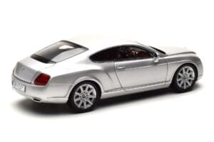 Bentley Continental GT Argent Minichamps 1:18 100139021 Métal Moulé — image 3 sur 8