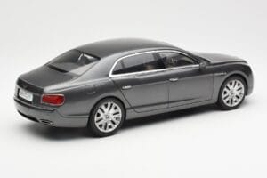 Bentley Flying Spur W12 Granite Gris Kyosho 1:18 08891GN Métal Moulé — image 3 sur 8