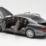 Bentley Flying Spur W12 Granite Gris Kyosho 1:18 08891GN - image 5 of 8