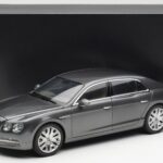 Bentley Flying Spur W12 Granite Gris Kyosho 1:18 08891GN - image 8 of 8