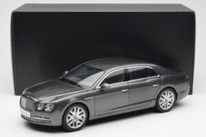 Bentley Flying Spur W12 Granite Gris Kyosho 1:18 08891GN Métal Moulé — image 8 sur 8