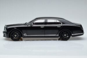 Bentley Mulsanne W.O. Edition By Mulliner Noir Almost Real 1:18 830508 Métal Moulé — image 5 sur 11