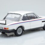 BMW 3.0 CSL E9 Blanc Dealer Edition Minichamps 1:18 - image 3 of 7