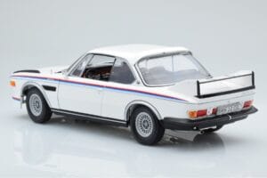 BMW 3.0 CSL E9 Blanc Dealer Edition Minichamps 1:18 80435A5D020 Métal Moulé — image 6 sur 7