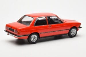 BMW 318 E21 Rouge KK-Scale 1:18 KKDC180041 Métal Moulé — image 2 sur 6