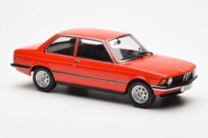 BMW 318 E21 Rouge KK-Scale 1:18 KKDC180041 Métal Moulé — image 4 sur 6