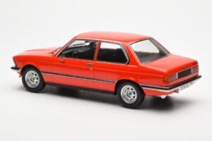 BMW 318 E21 Rouge KK-Scale 1:18 KKDC180041 Métal Moulé — image 5 sur 6