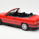 BMW 318i E30 Cabriolet Rouge Norev 1:18 183210 - image 5 of 6