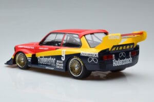BMW 320 Group 5 #9 F. Albert DRM Norisring 1979 MCG 1:18 MCG18808R Métal Moulé — image 5 sur 6