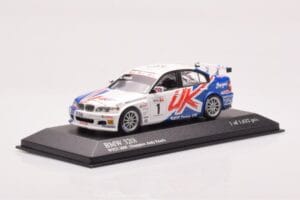 BMW 320si E90 BMW Team UK #1 A. Priaulx WTCC Porto Winner 2007 Minichamps 1:43 400072601 Métal Moulé — image 2 sur 4