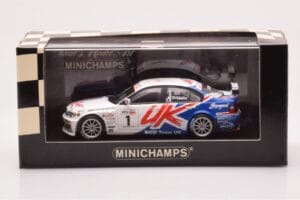 BMW 320si E90 BMW Team UK #1 A. Priaulx WTCC Porto Winner 2007 Minichamps 1:43 400072601 Métal Moulé — image 4 sur 4