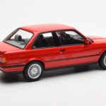 BMW 325i E30 Rouge Norev 1:18 - image 2 of 6