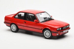 BMW 325i E30 Rouge Norev 1:18 183202 Métal Moulé — image 4 sur 6