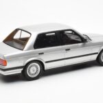 BMW 325i E30 Argent Otto 1:18 OT912 - image 2 of 6