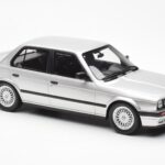 BMW 325i E30 Argent Otto 1:18 OT912 - image 4 of 6