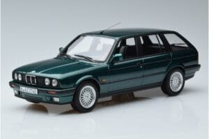 BMW 325i E30 Touring Vert Métallisé Norev 1:18 183219 Métal Moulé