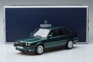 BMW 325i E30 Touring Vert Métallisé Norev 1:18 183219 Métal Moulé — image 6 sur 6
