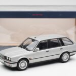 BMW 325i E30 Touring Argent Norev 1:18 183216 - image 6 of 6