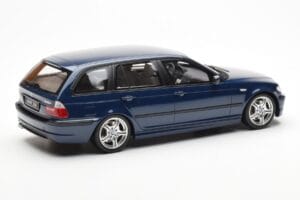 BMW 330i E46 Touring Bleu Otto 1:18 OT251 Résine — image 2 sur 6