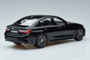 BMW 330i G20 Noir Métallisé Norev 1:18 183277 Métal Moulé — image 3 sur 7