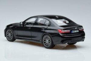 BMW 330i G20 Noir Métallisé Norev 1:18 183277 Métal Moulé — image 6 sur 7