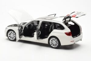 BMW 335i F31 Touring Alpine Blanc Paragon 1:18 80432244242 Métal Moulé — image 5 sur 8