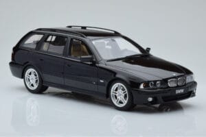 BMW 540 E39 Touring M Package Noir Otto 1:18 OT1013 Résine — image 4 sur 6