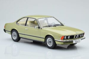 BMW 628 CSi E24 Vert Clair MCG 1:18 MCG18163 Métal Moulé — image 3 sur 5