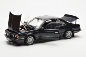 BMW 635 CSi E24 Diamant Noir Métallique AUTOart 1:18 70521 Métal Moulé — image 2 sur 8