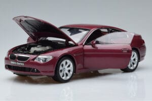 BMW 645Ci E63 Rouge Foncé Kyosho 1:18 08701CR Métal Moulé — image 2 sur 7