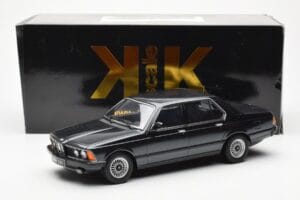 BMW 733i E23 Noir Metallic KK-Scale 1:18 KKDC180101 Métal Moulé — image 6 sur 6