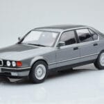 BMW 7 Series E32 740i Argent MCG 1:18 MCG18161 Métal Moulé