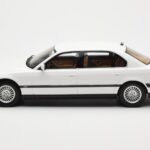 BMW 750iL E38 Asia Exclusive Blanc Otto 1:18 OT836 - image 3 of 6