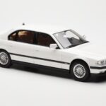 BMW 750iL E38 Asia Exclusive Blanc Otto 1:18 OT836 - image 4 of 6