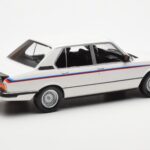 BMW M535i E12 Blanc Norev 1:18 - image 2 of 5