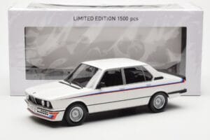 BMW M535i E12 Blanc Norev 1:18 183265 Métal Moulé — image 5 sur 5