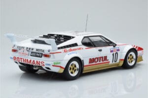 BMW M1 Motul #10 B. Darniche / A. Mahe Rally Tour de Corse 1982 IXO 1:18 18RMC114 Métal Moulé — image 2 sur 6