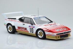 BMW M1 Motul #10 B. Darniche / A. Mahe Rally Tour de Corse 1982 IXO 1:18 18RMC114 Métal Moulé — image 4 sur 6