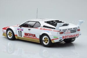 BMW M1 Motul #10 B. Darniche / A. Mahe Rally Tour de Corse 1982 IXO 1:18 18RMC114 Métal Moulé — image 5 sur 6
