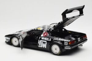 BMW M1 #111 Team MK Motorsport J-L. Witmeur / Krankenberg / Libert 24 Hours of Le Mans 1986 Minichamps 1:18 180862911 Métal M — image 5 sur 8