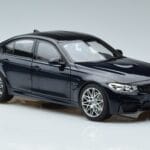 BMW M3 F80 Competition Bleu Norev 1:18 183236 Métal Moulé - image 5 of 7