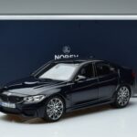 BMW M3 F80 Competition Bleu Norev 1:18 183236 Métal Moulé - image 7 of 7