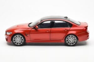 BMW M3 Competition F80 Sakhir Orange Norev 1:18 80432411553 Métal Moulé — image 4 sur 8
