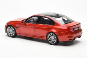 BMW M3 Competition F80 Sakhir Orange Norev 1:18 80432411553 Métal Moulé — image 7 sur 8