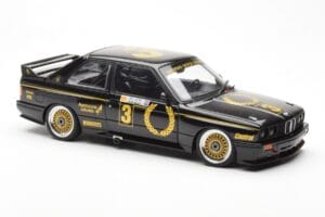 BMW M3 E30 #3 J. Richards Austrian Airlines ATCC 1987 AUTOart 1:18 88745 Métal Moulé — image 6 sur 8