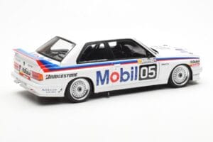 BMW M3 E30 #5 P. Brock Mobil ATCC 1988 AUTOart 1:18 88845 Métal Moulé — image 3 sur 8